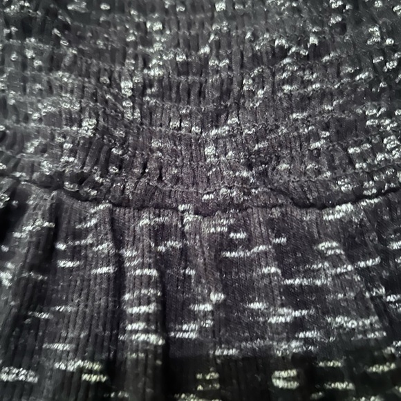 PINS & NEEDLES ROMPER- ADORABLE! - Picture 2 of 2